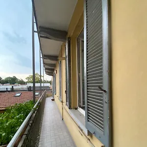 Appartamento * Maciachini *, Milano